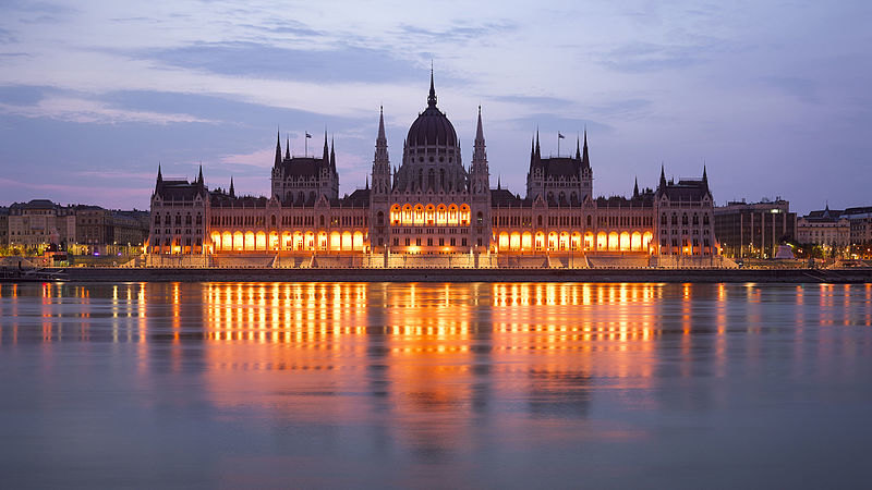 HUN-2015-Budapest-Hungarian_Parliament_(Budapest)_2015-02.jpg
